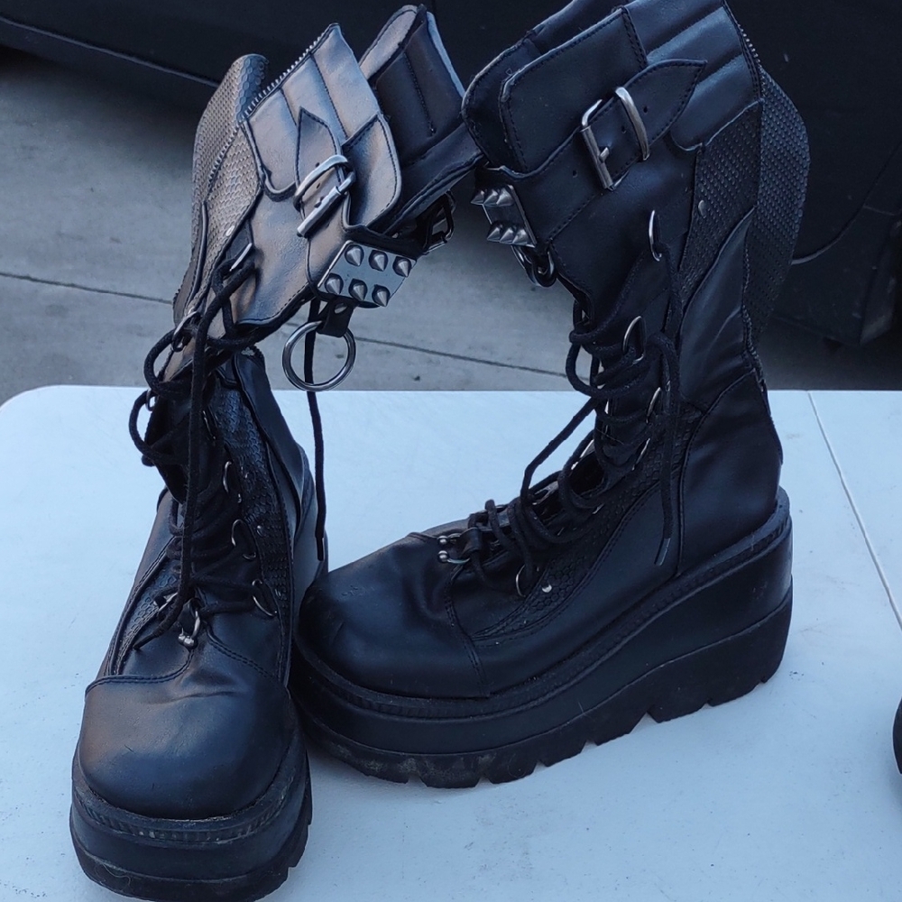 Black Platform Combat Boots